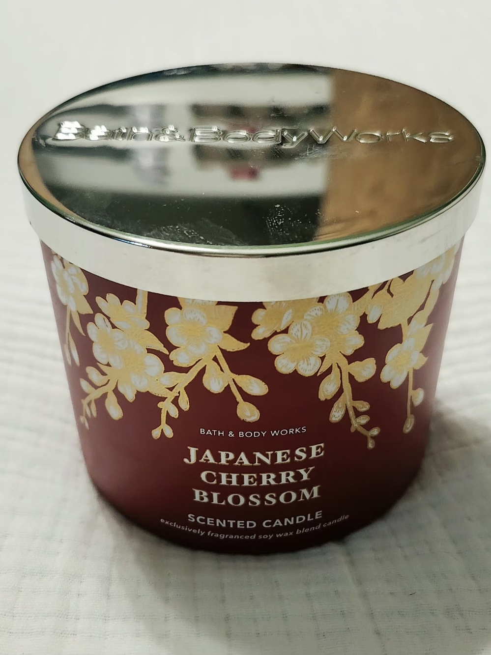 Bath & Body Works 3-Wick Japanese Cherry Blossom Candle - Red & Gold